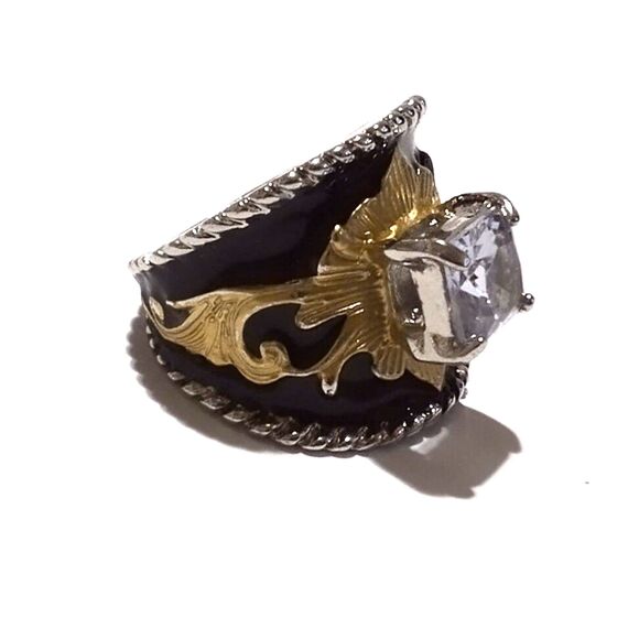 Black Enamel Square Cut Crystal Solitaire Fashion Statement Ring Size 7 3/4 - Picture 2 of 6